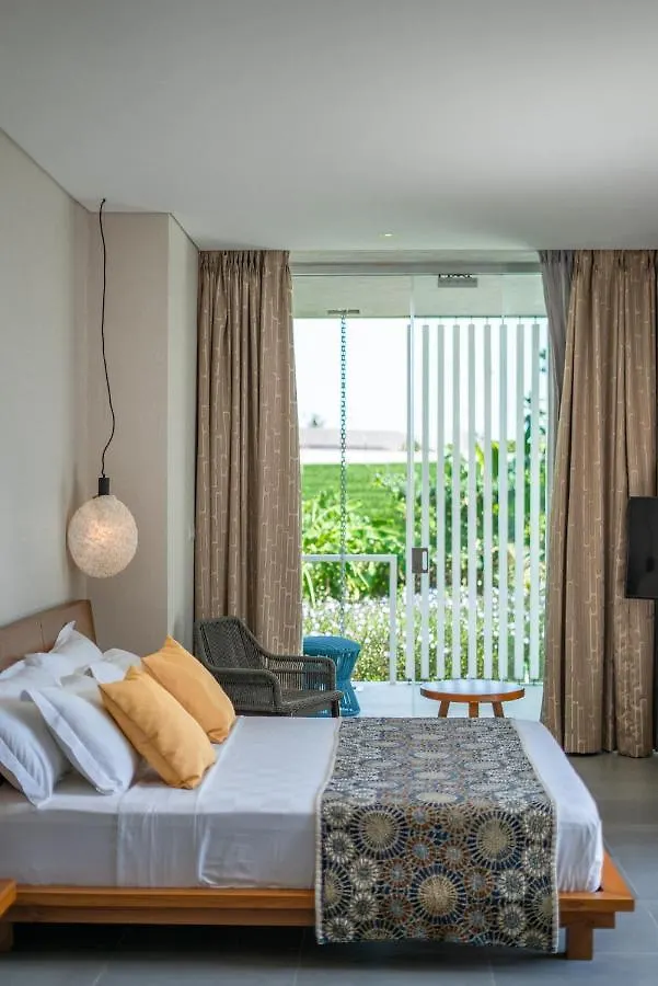 La Maison D'Ulysse - Luxury 4Br Villa Surrounded By Rice Paddies Kerobokan
