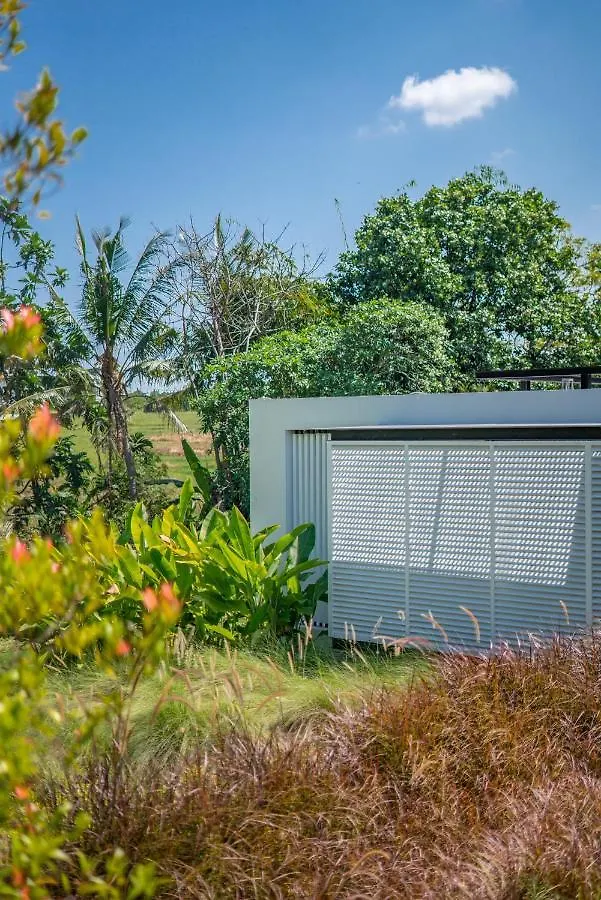 La Maison D'Ulysse - Luxury 4Br Villa Surrounded By Rice Paddies Kerobokan