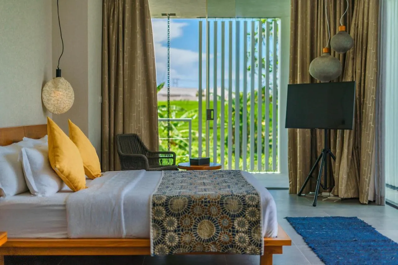 La Maison D'Ulysse - Luxury 4Br Villa Surrounded By Rice Paddies Kerobokan
